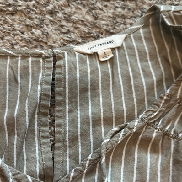 Lot of  Women's Blouses in size large - various brands - Picture 9 of 16